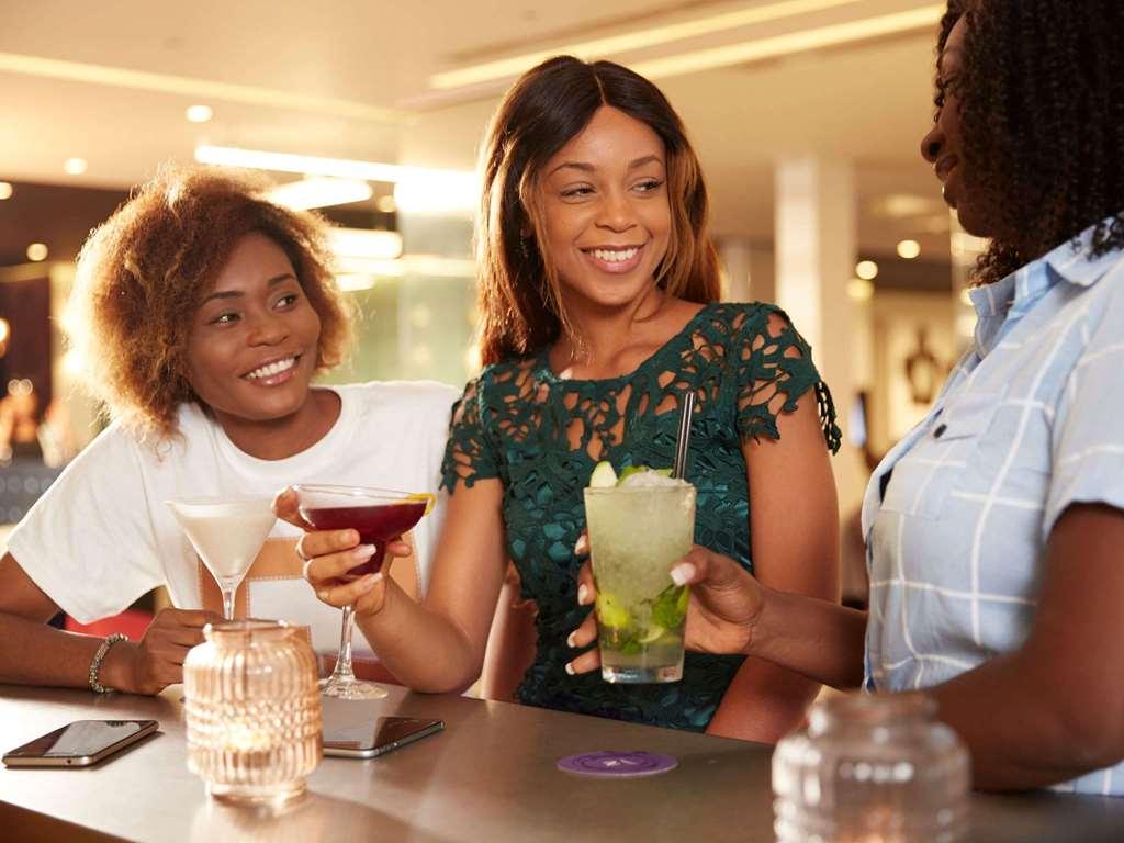 Novotel Abidjan Plateau Restaurante foto