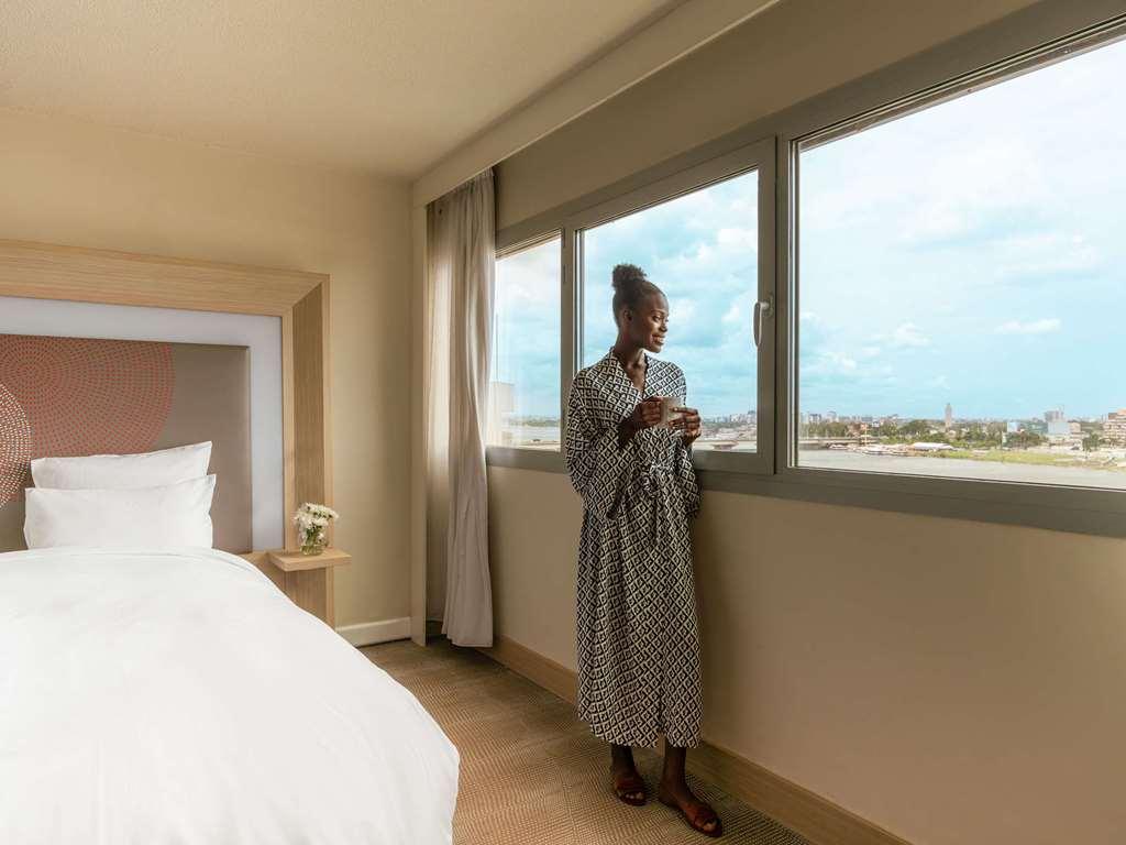 Novotel Abidjan Plateau Habitación foto